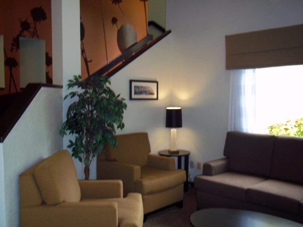 Bob Hotels Tallahassee - Boutique On Budget Exteriör bild