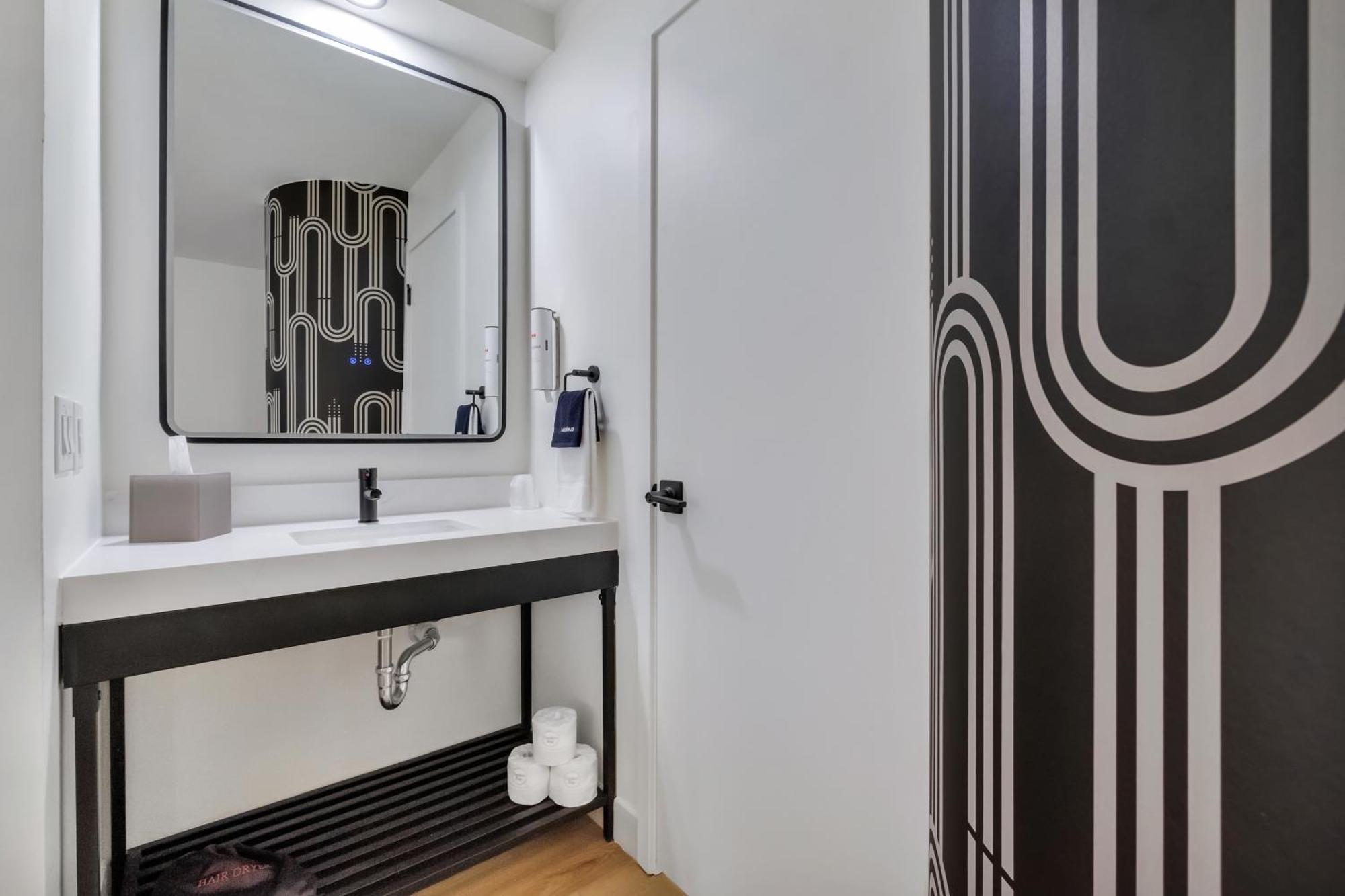 Bob Hotels Tallahassee - Boutique On Budget Exteriör bild
