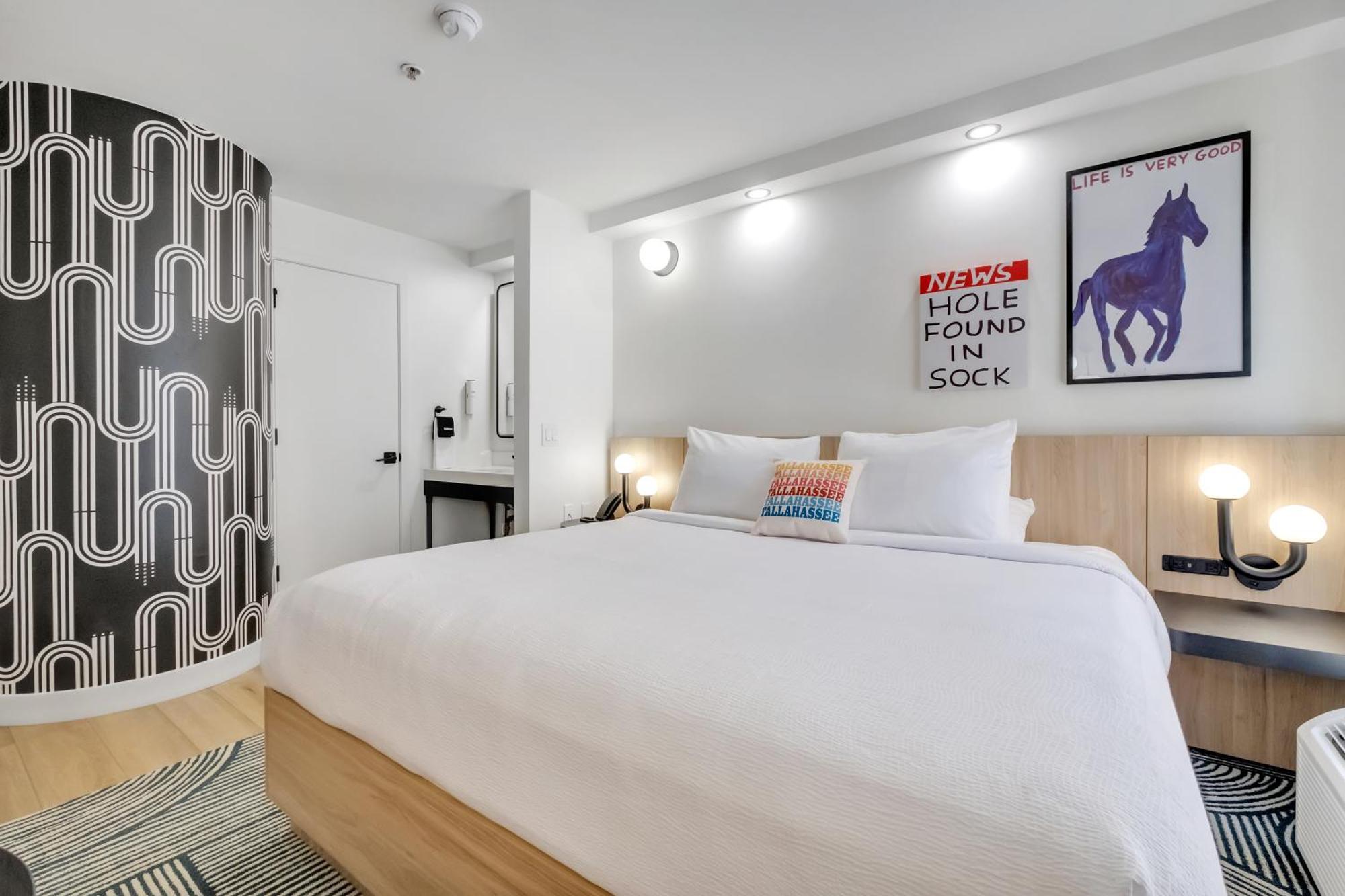 Bob Hotels Tallahassee - Boutique On Budget Exteriör bild