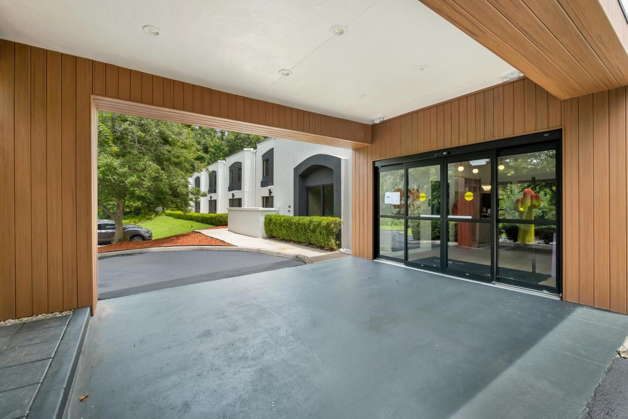 Bob Hotels Tallahassee - Boutique On Budget Exteriör bild