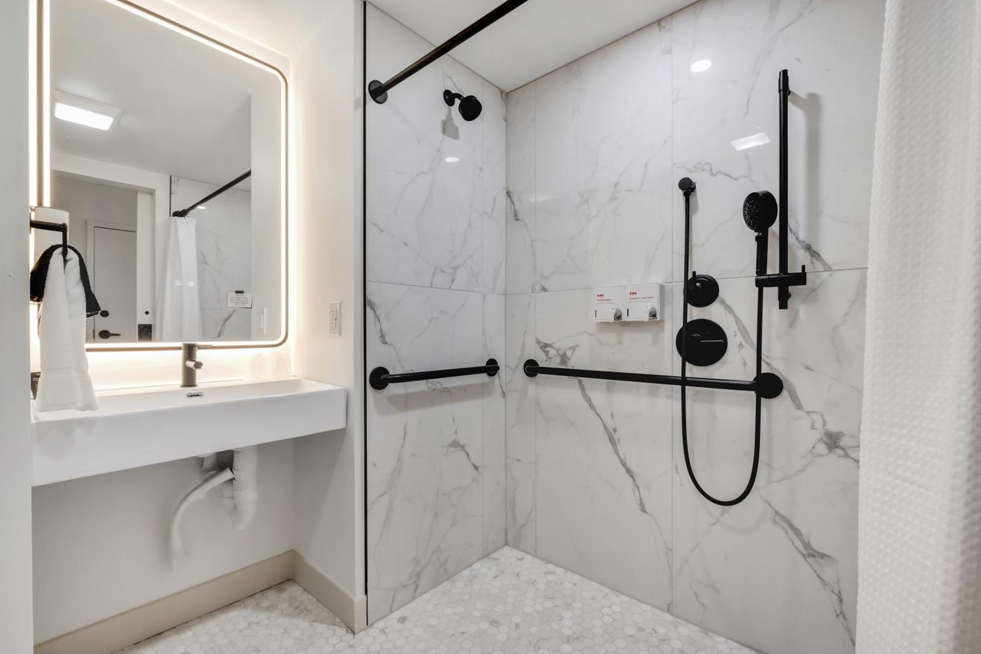 Bob Hotels Tallahassee - Boutique On Budget Exteriör bild