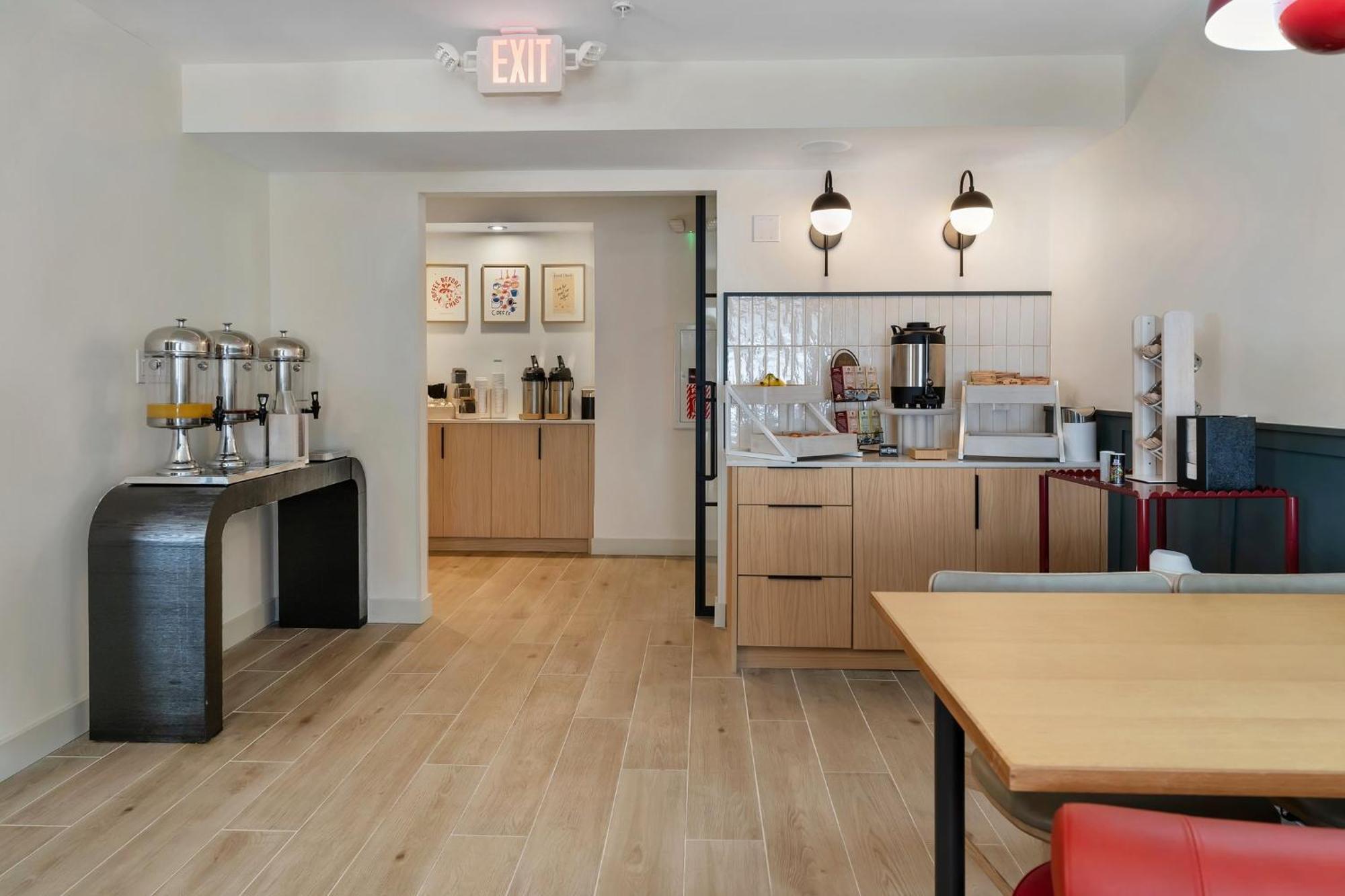 Bob Hotels Tallahassee - Boutique On Budget Exteriör bild