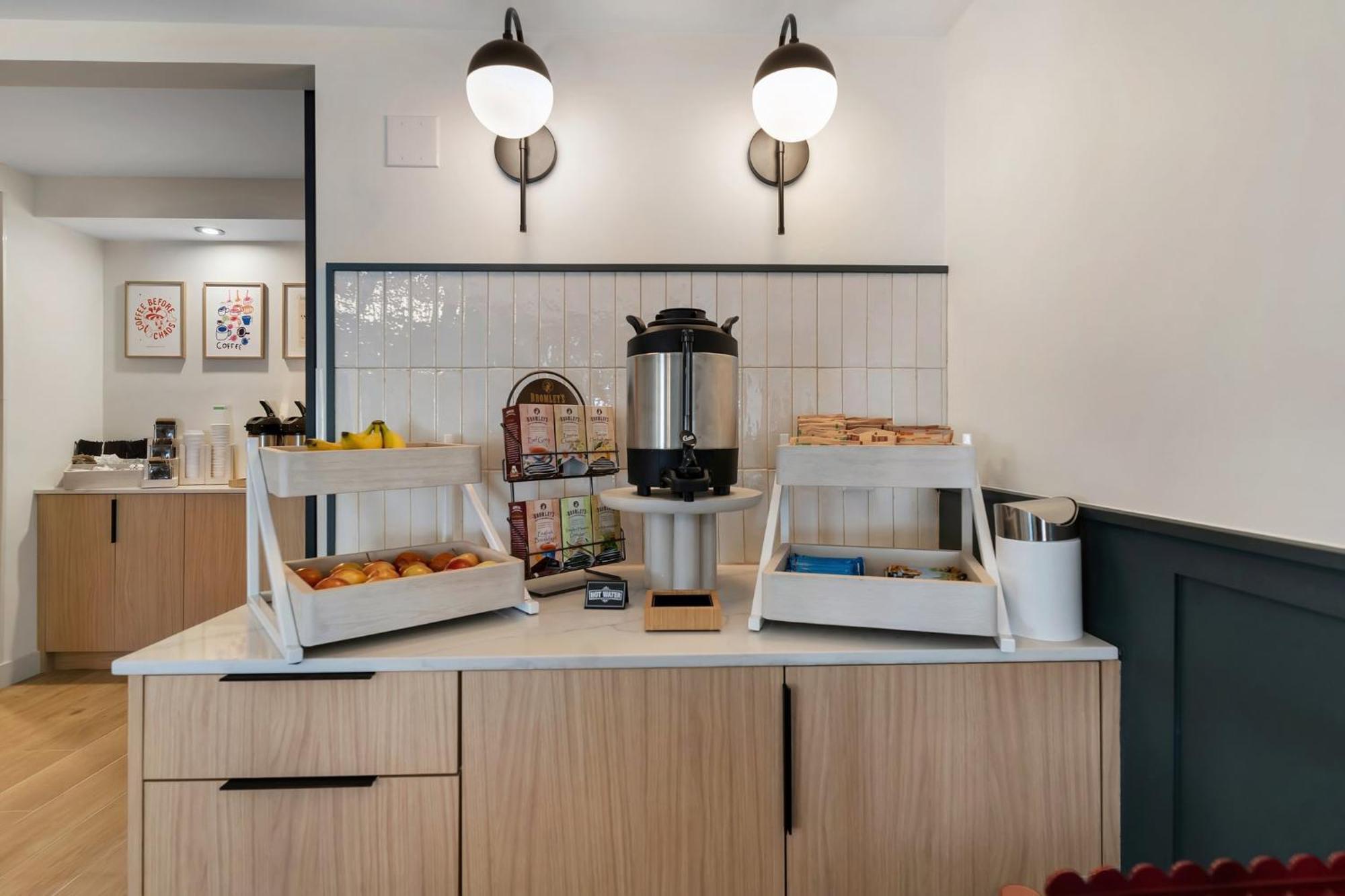 Bob Hotels Tallahassee - Boutique On Budget Exteriör bild